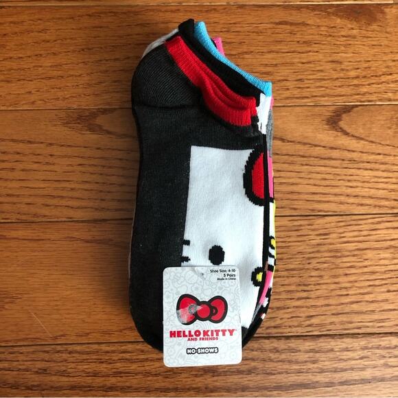 SANRIO HELLO KITTY & Friends No-Shows socks 5 pairs pack Women’s size 4-10 NWT - Picture 1 of 5